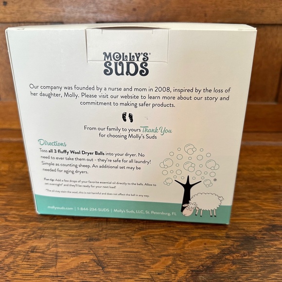 Molly's Suds 100% New Zealand Wool Dryer Balls - Box of 3 - Picture 3 of 7